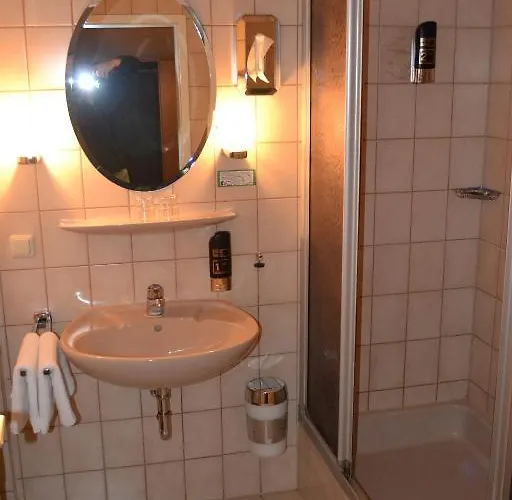 Walfisch Hotel 2*