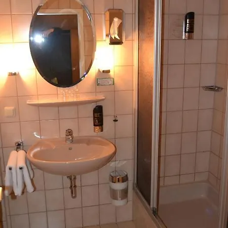 Walfisch Hotel 2*